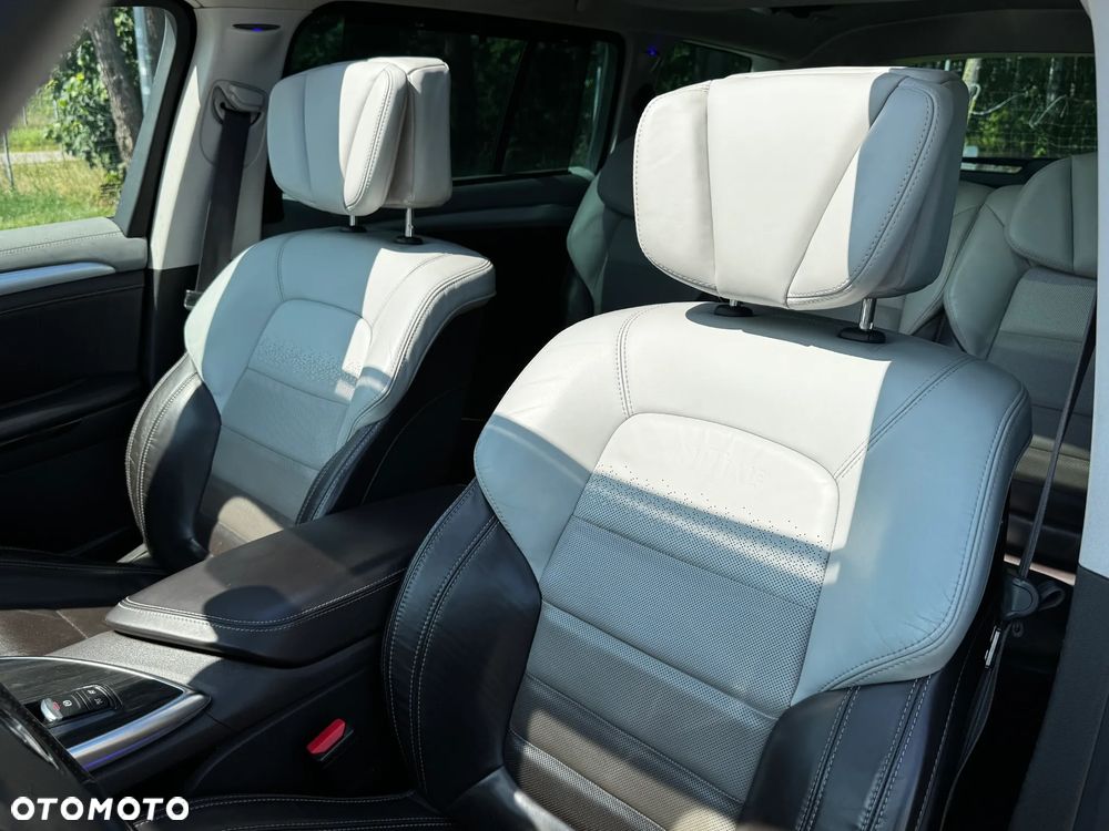 Renault Espace 1.8 TCe Energy Initiale Paris EDC 7os - 17