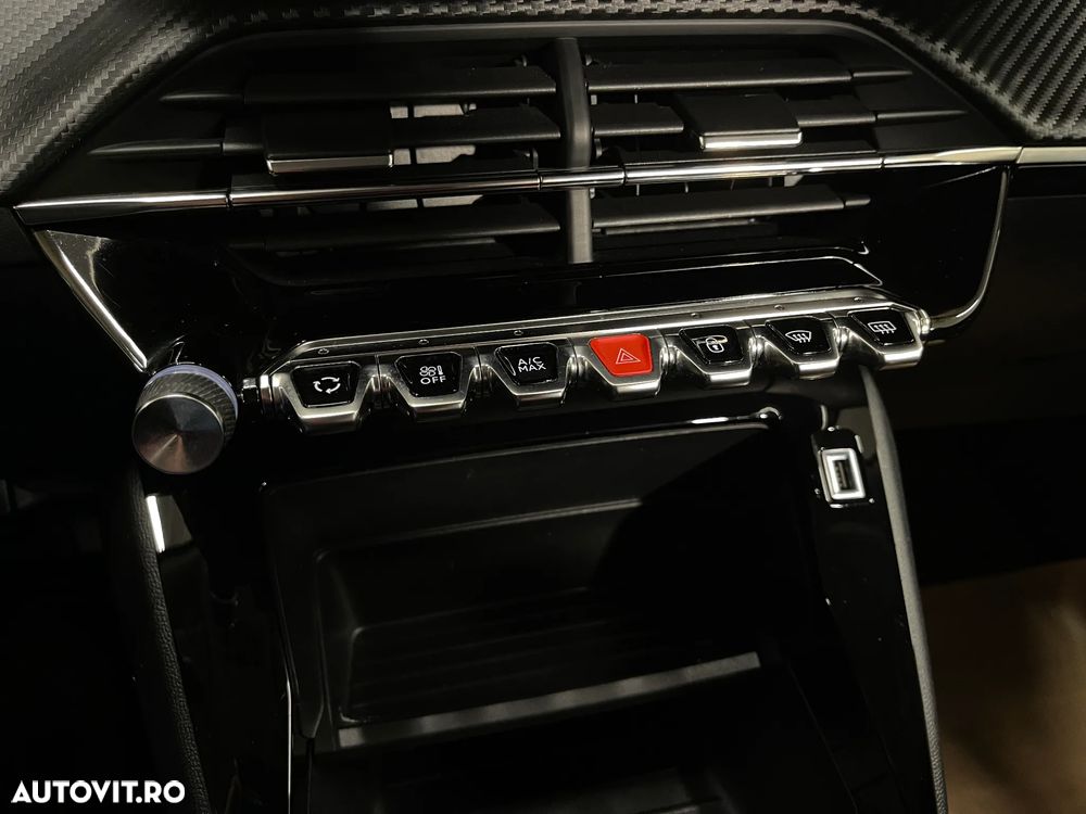 Peugeot 2008 1.5 BlueHDI FAP Active - 18