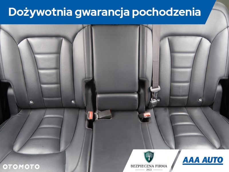 SsangYong/KGM Rexton - 11