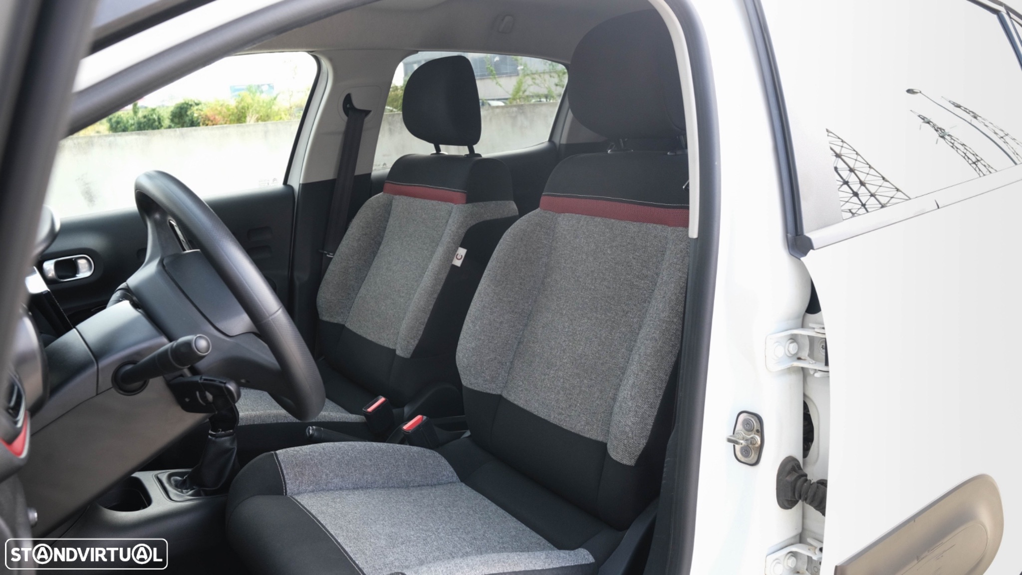 Citroën C3 1.2 PureTech C-Series - 26
