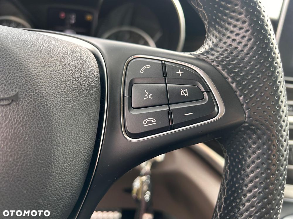 Mercedes-Benz Klasa V 300 d 4-Matic Avantgarde 9G-Tronic (długi) - 28