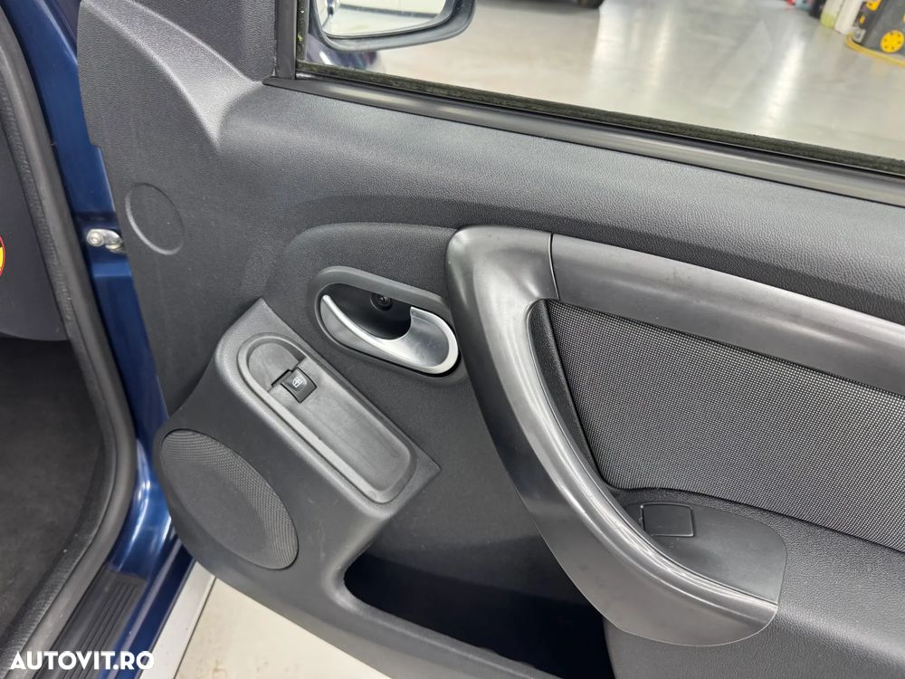 Dacia Duster 1.5 dCi 4x2 Prestige - 21