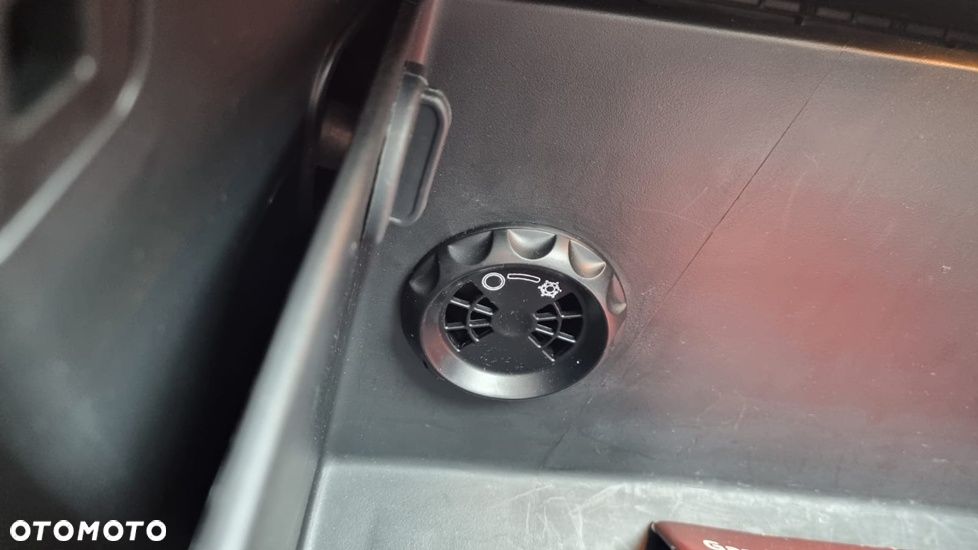 Kia Ceed 1.6 GDI Spirit - 24