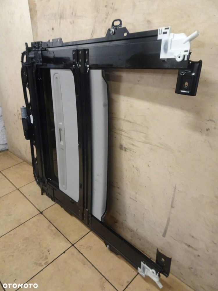 szyberdach astra v k hb 39061632 - 6