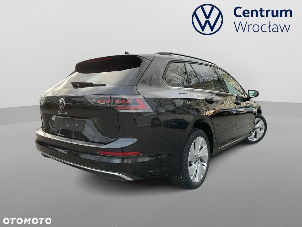 Volkswagen Golf Variant - 10