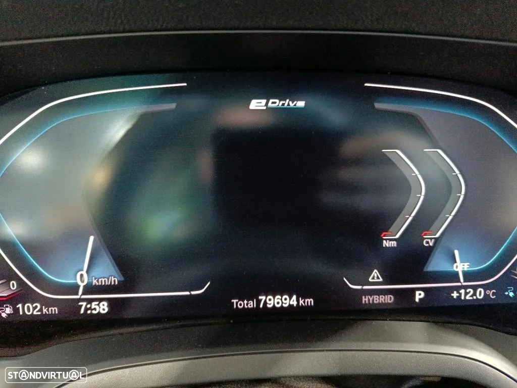 BMW 330 e Auto - 4