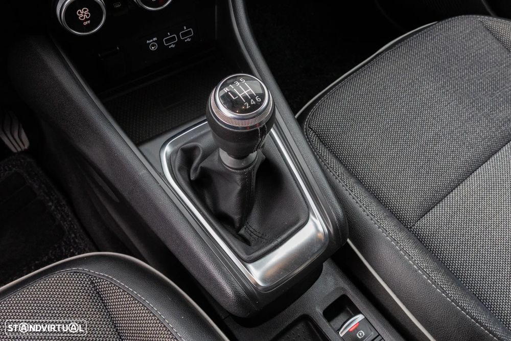 Renault Captur 1.0 TCe Exclusive - 12