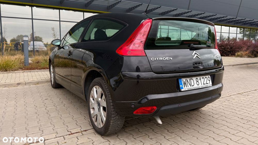 Citroën C4 Coupe 1.6 16V VTR - 8