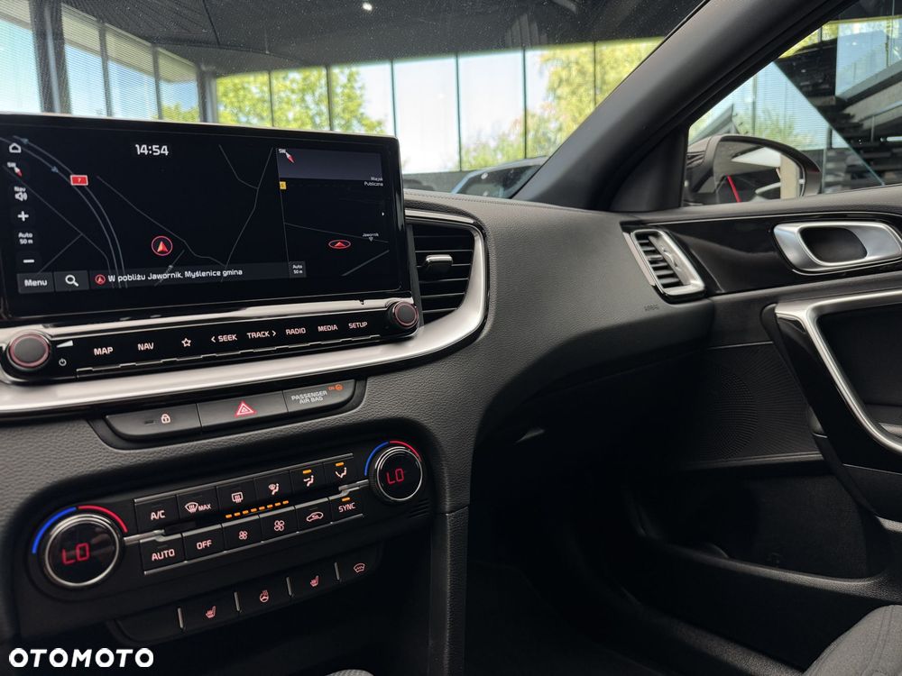 Kia ProCeed 1.5 T-GDI GT Line DCT - 28