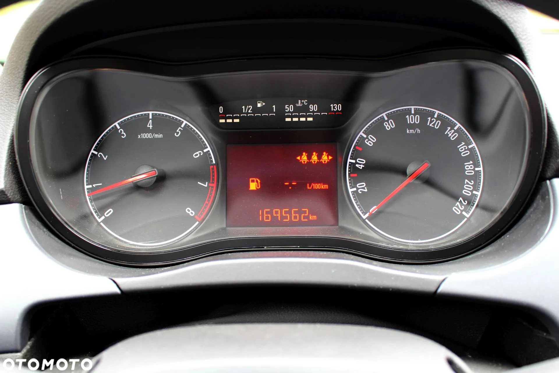 Opel Corsa 1.4 Color Edition - 14