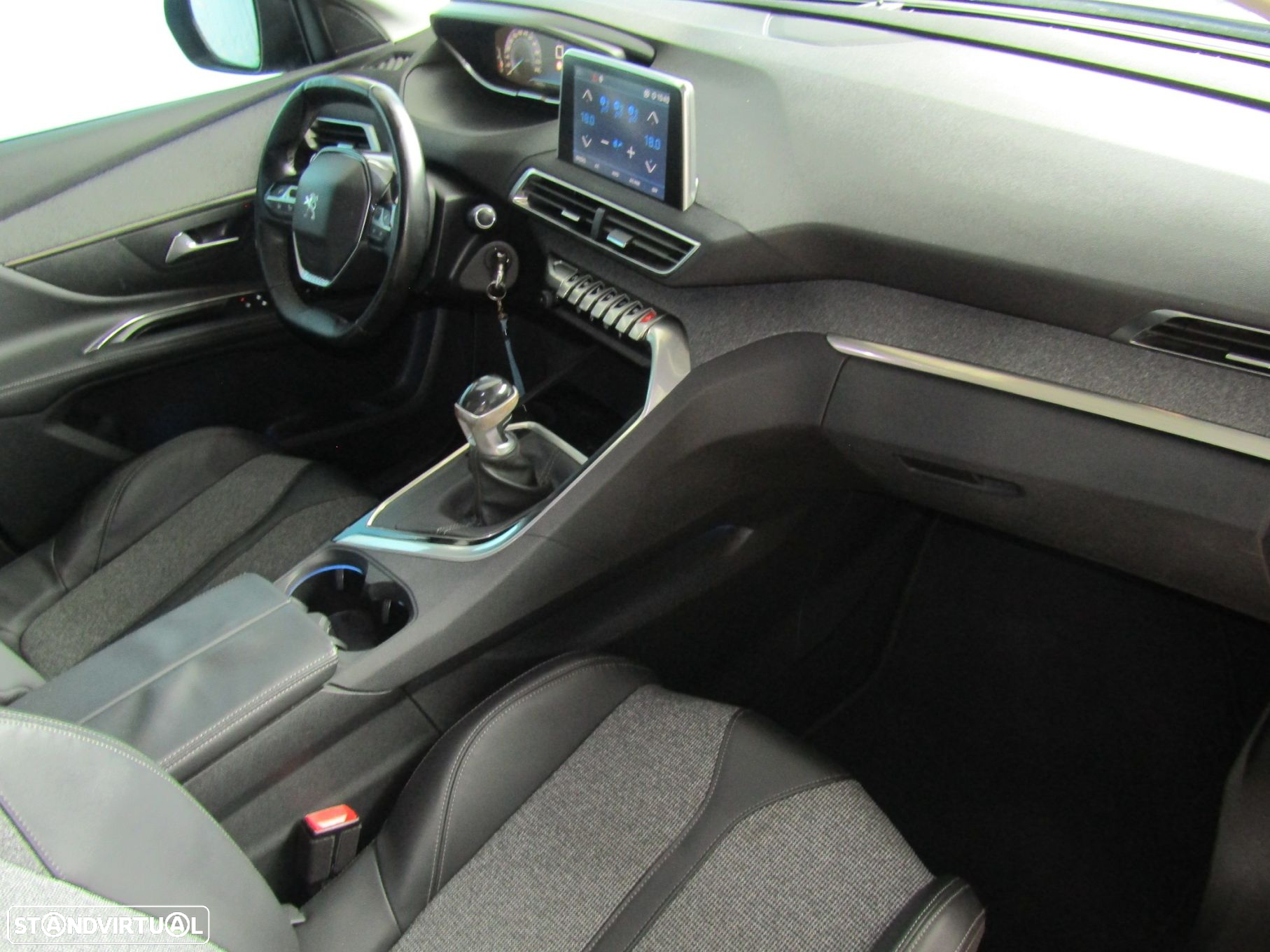 Peugeot 5008 1.5 BlueHDi Allure - 11