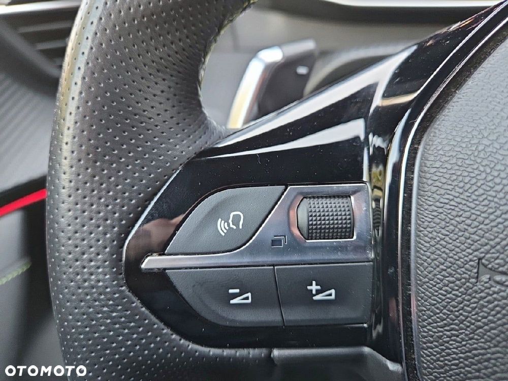 Peugeot 2008 1.2 PureTech GT S&S EAT8 - 16