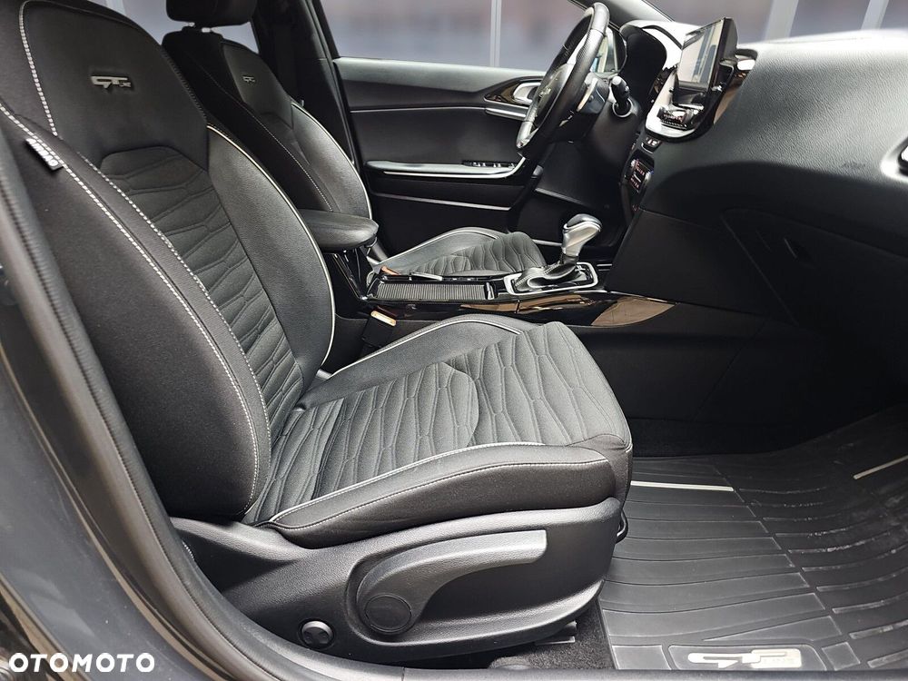 Kia ProCeed 1.5 T-GDI GT Line DCT - 11