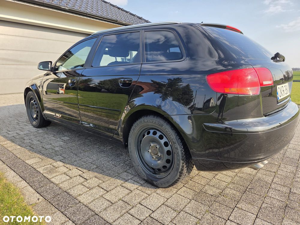 Audi A3 Sportback 1.9 TDI DPF Ambiente - 8