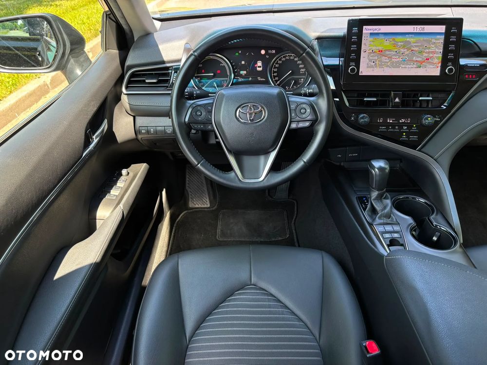 Toyota Camry 2.5 Hybrid Prestige CVT - 18