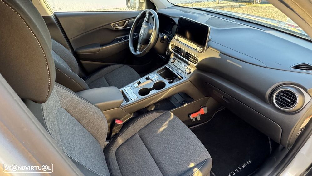 Hyundai Kauai 64 kWh Premium+LED - 9