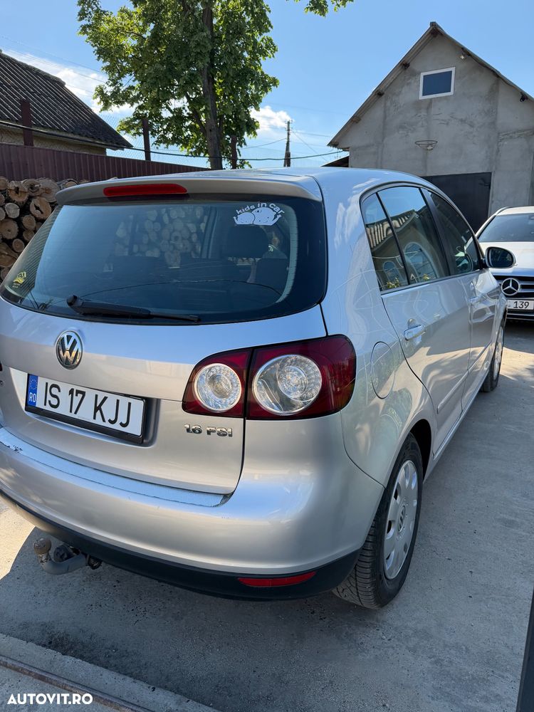 Volkswagen Golf Plus 1.6 FSI Comfortline - 2