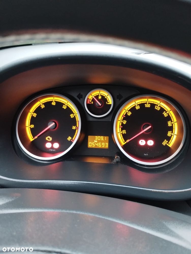 Opel Corsa 1.2 16V Innovation - 10