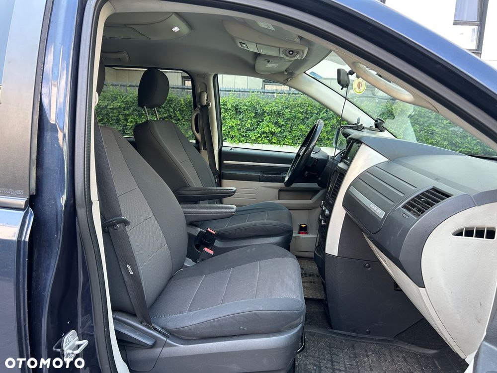Dodge Grand Caravan 3.8 SXT - 17