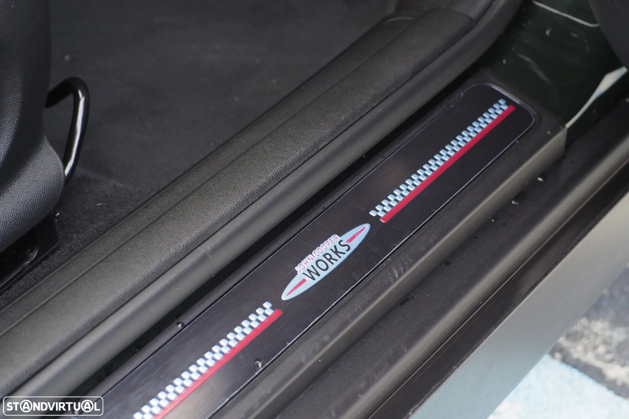MINI Clubman John Cooper Works Premium P. JCW Plus Auto - 39