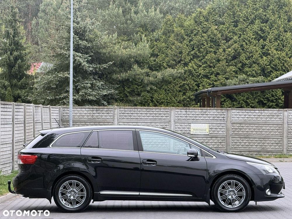 Toyota Avensis 1.8 Executive - 30