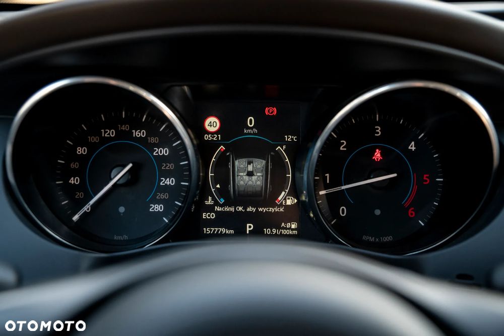 Jaguar F-Pace 30d AWD 300 Sport - 25