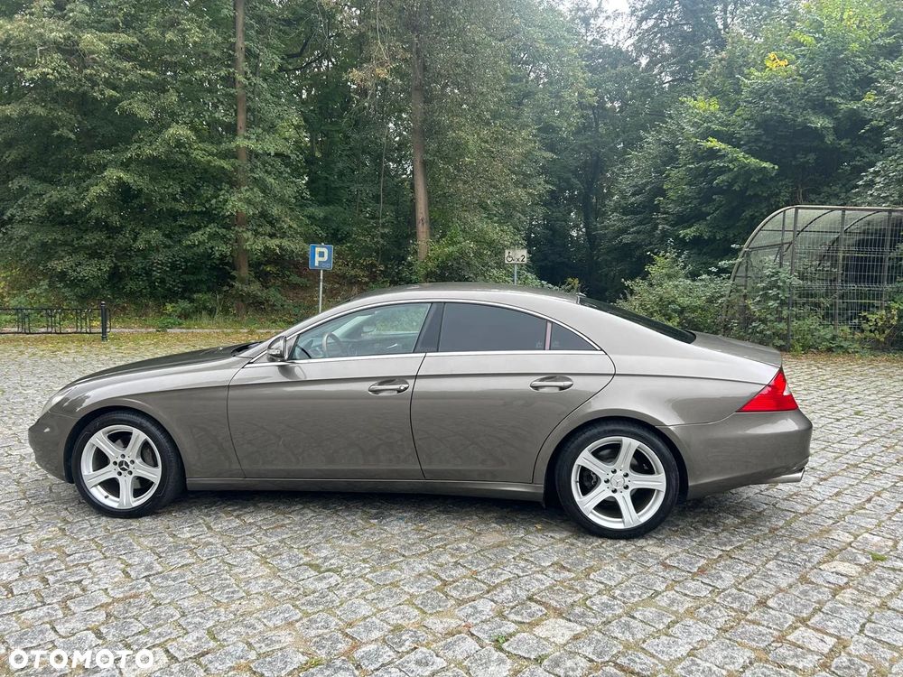 Mercedes-Benz CLS 500 - 10