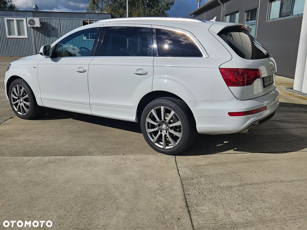 Audi Q7 - 14