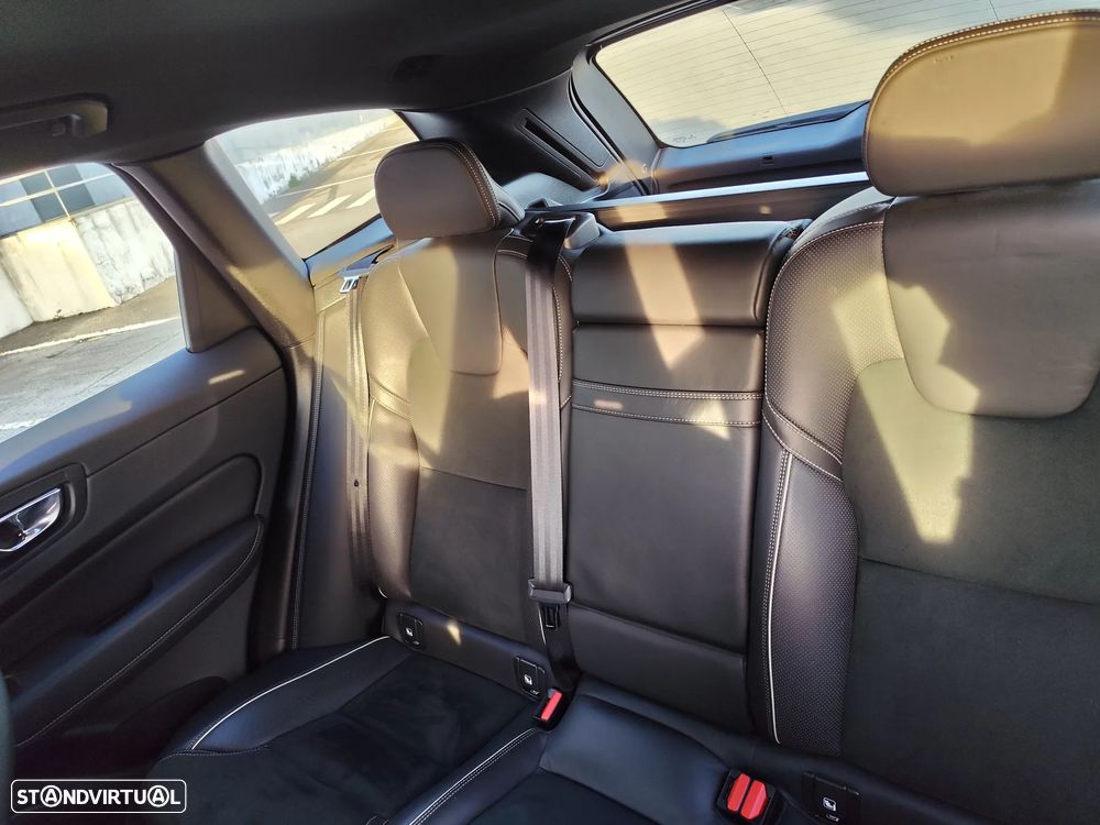 Volvo XC 60 2.0 D4 R-Design Geartronic - 10