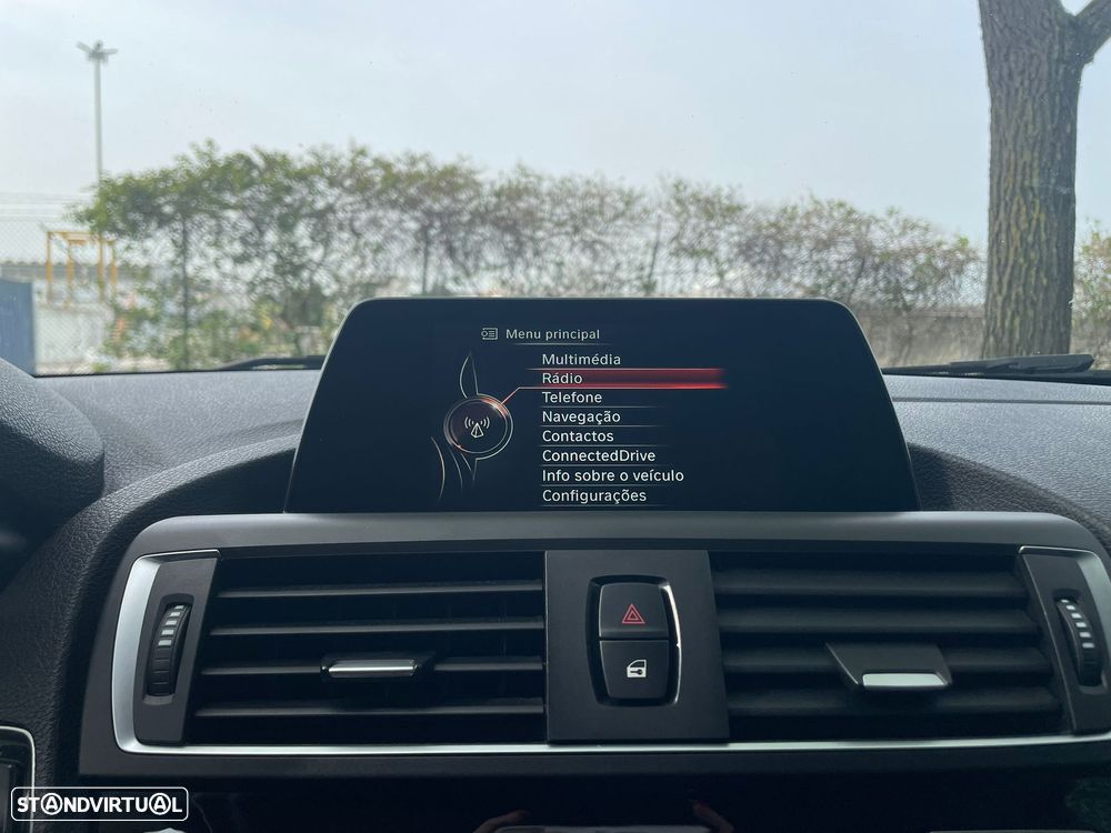 BMW 116 d Aut. Sport Line - 15