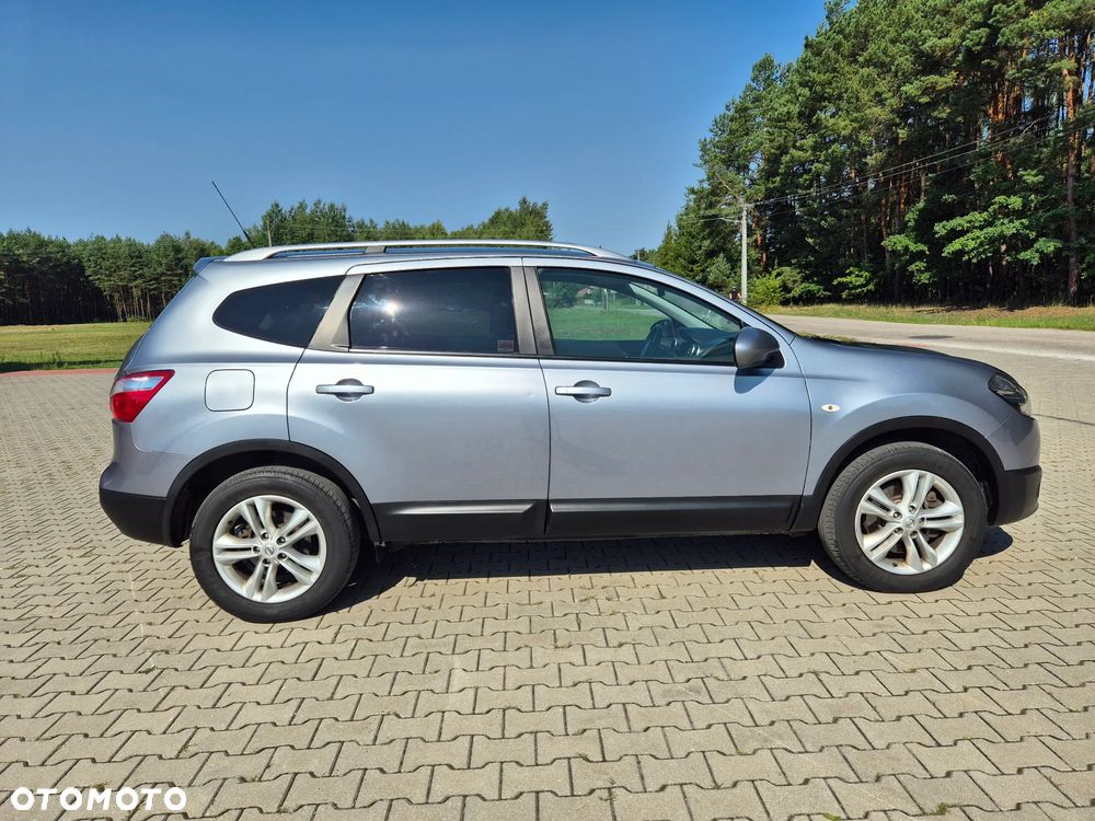 Nissan Qashqai 2.0 4 x 4 CVT 360 - 23
