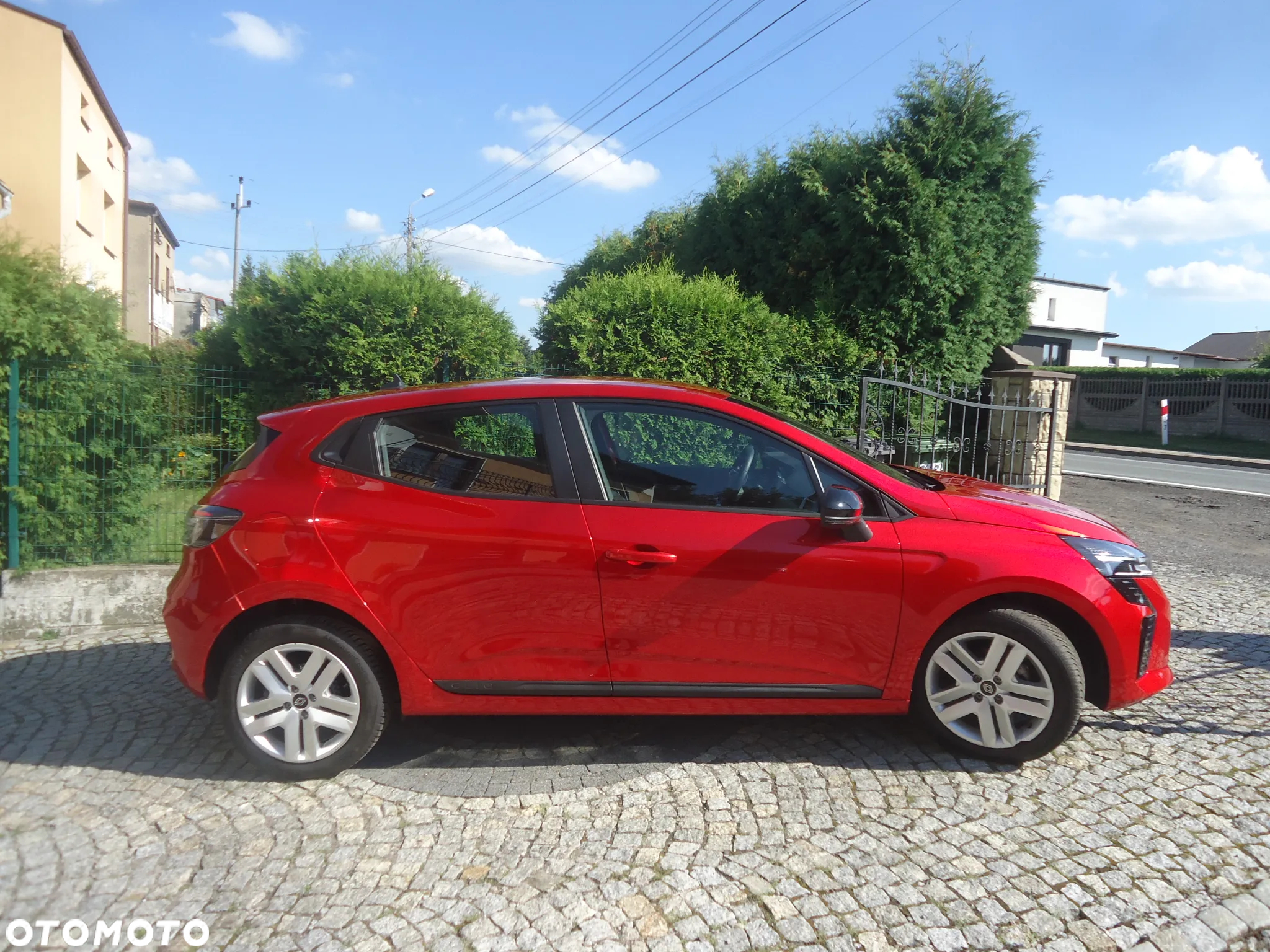 Renault Clio 1.0 TCe Evolution - 8