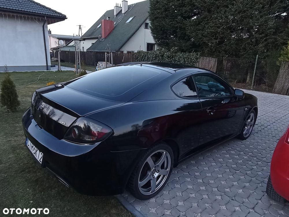 Hyundai Coupe - 4