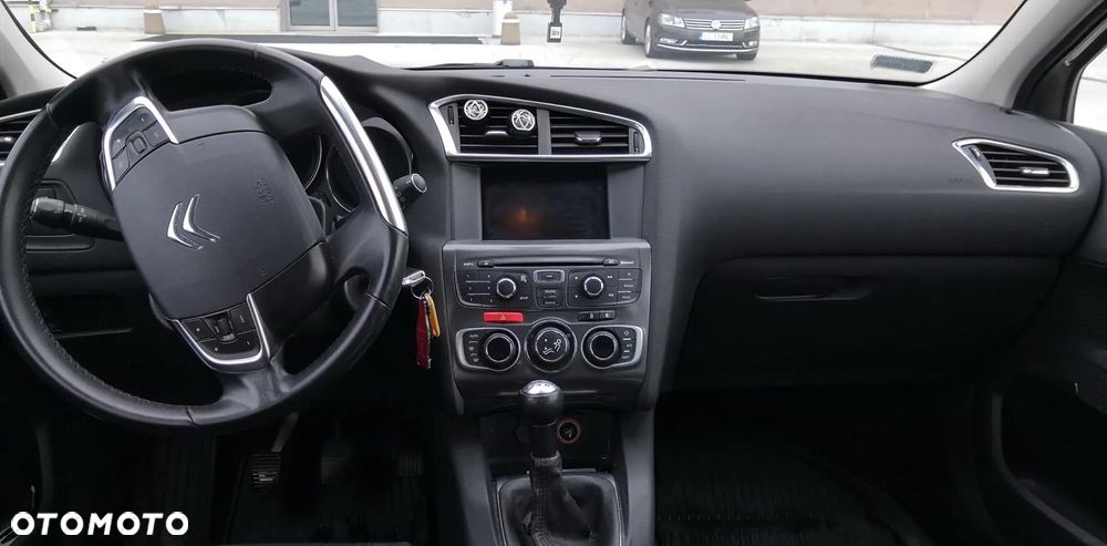 Citroën C4 1.6 VTi Equilibre Pack Navi - 4