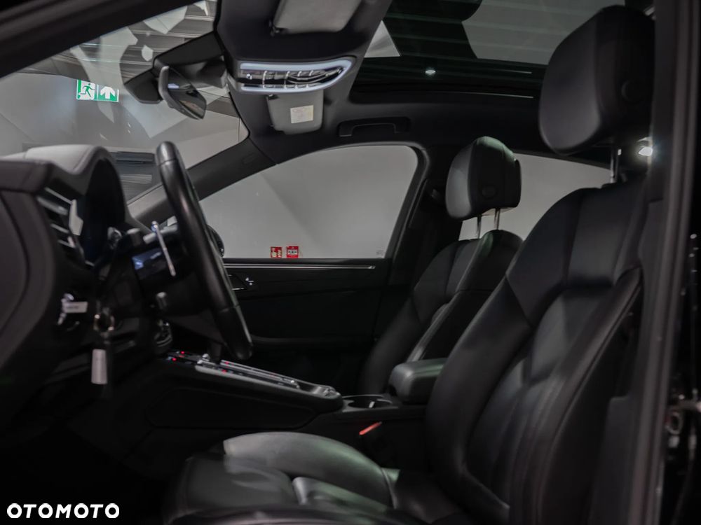 Porsche Macan Standard - 19
