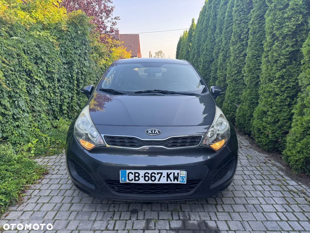 Kia Rio 1.2 Dream Team Edition - 2