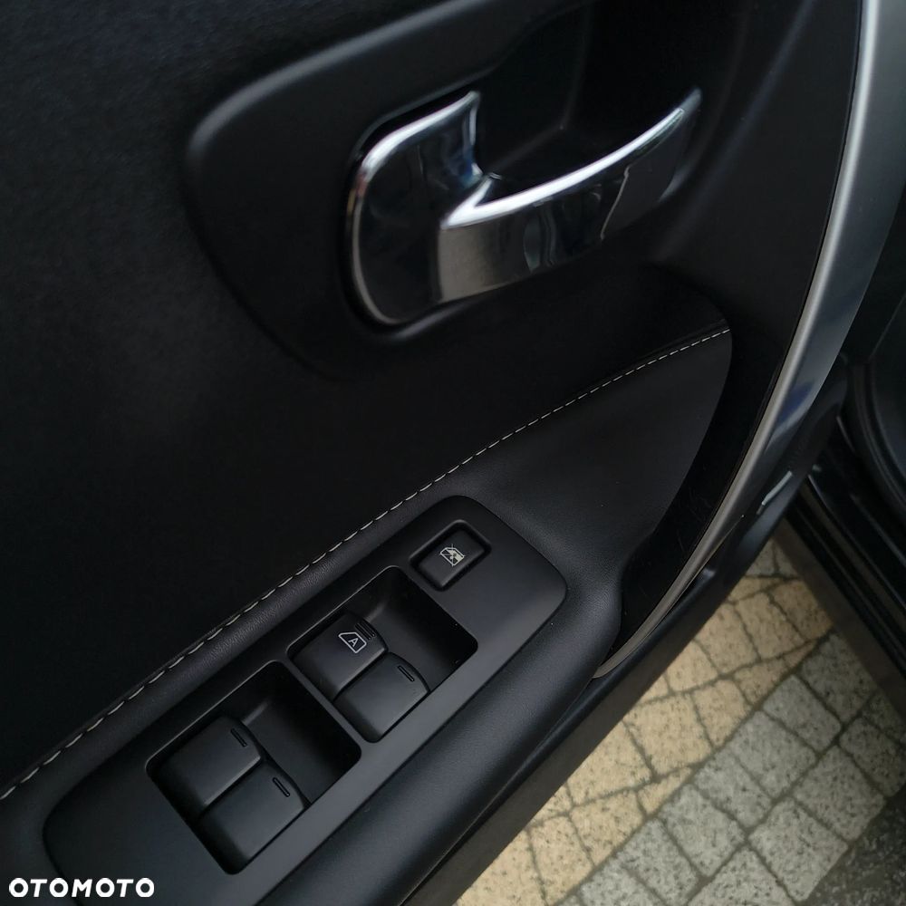 Nissan Qashqai+2 2.0 360 - 13