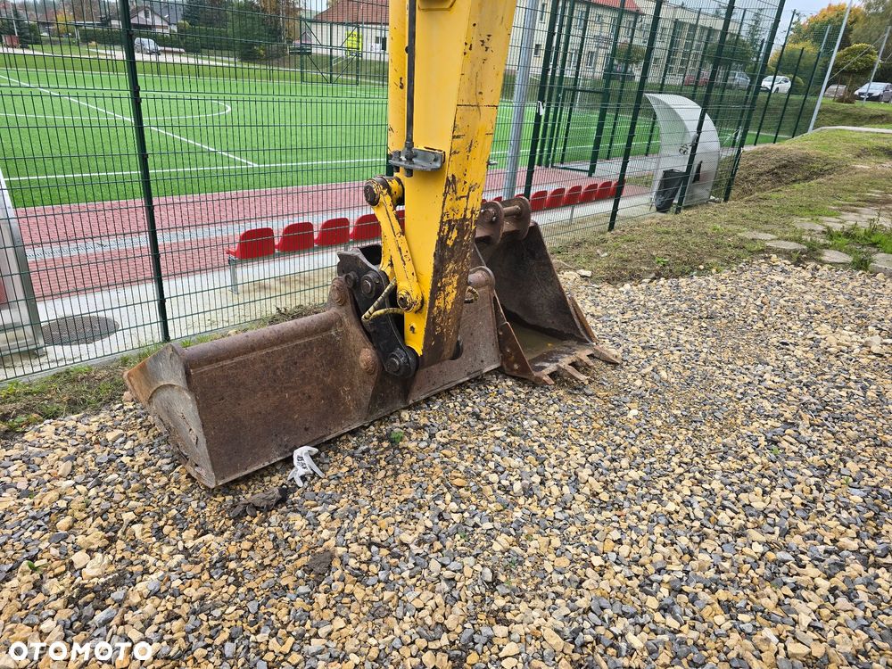 Komatsu PW98MR-8 - 3