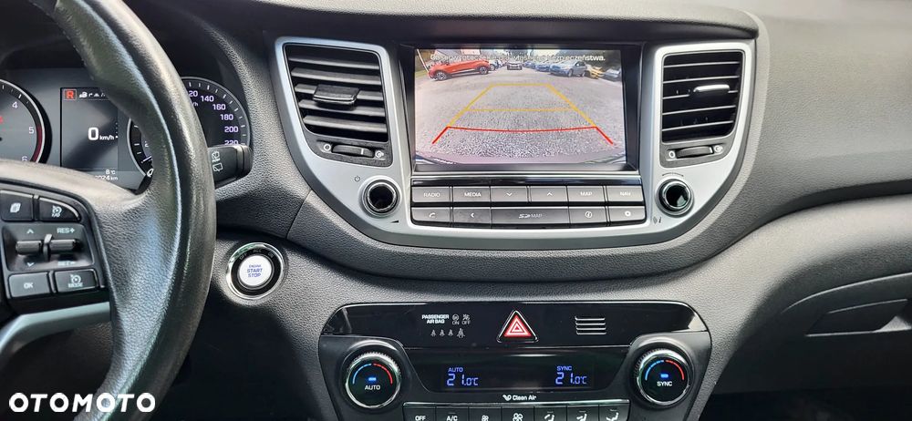 Hyundai Tucson 2.0 CRDI BlueDrive Style 2WD - 20