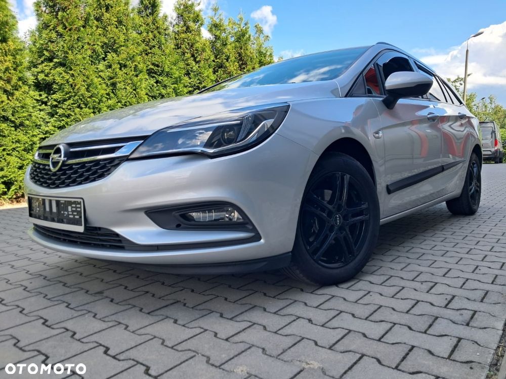 Opel Astra 1.4 T Dynamic - 7