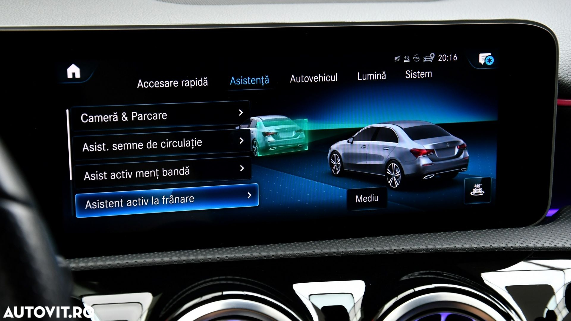Mercedes-Benz A - 21