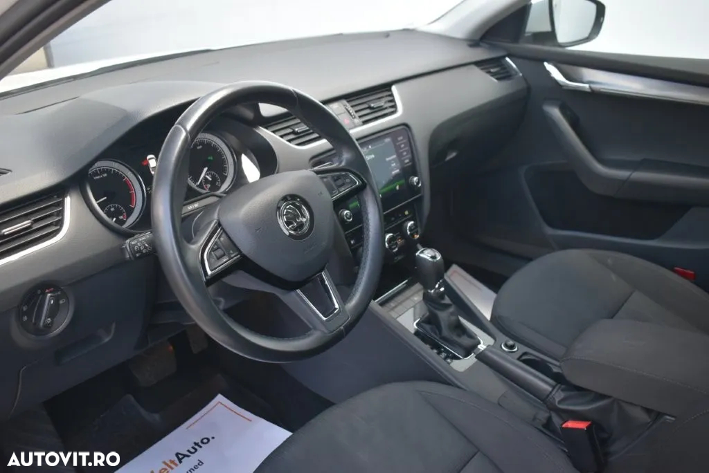Skoda Octavia 1.0 TSI DSG Style - 9