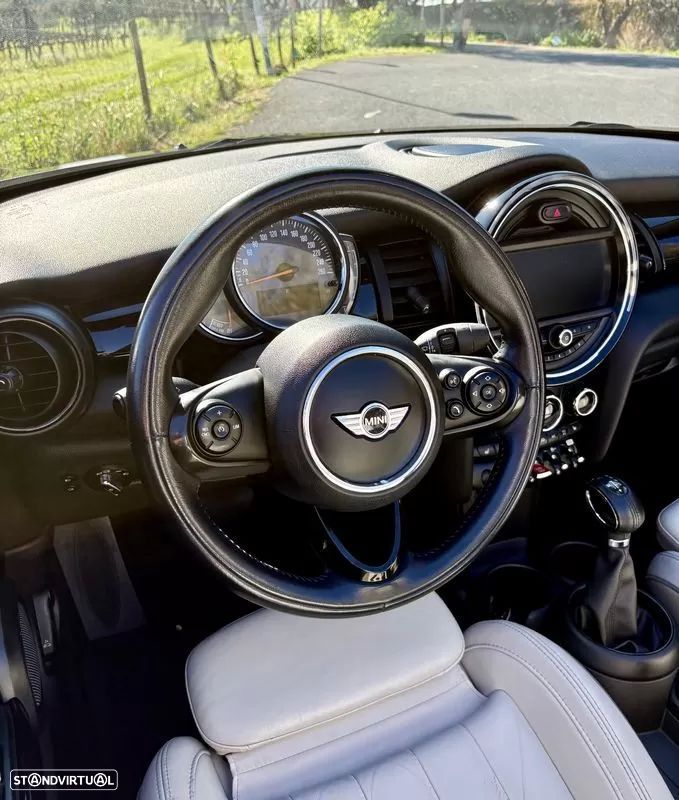 MINI Cabrio Cooper D Auto - 12