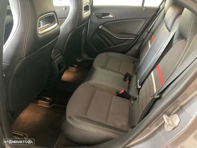 Mercedes-Benz A 180 CDI (BlueEFFICIENCY) Urban - 9