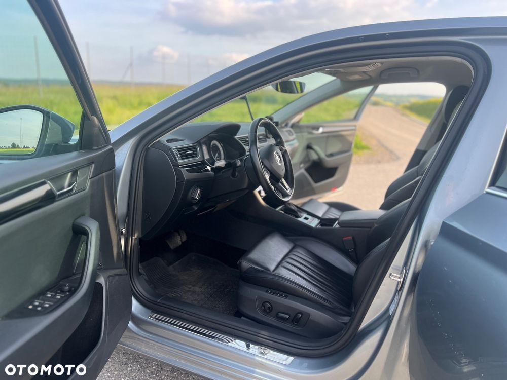 Skoda Superb 2.0 TDI SCR 4x4 L&K DSG - 29