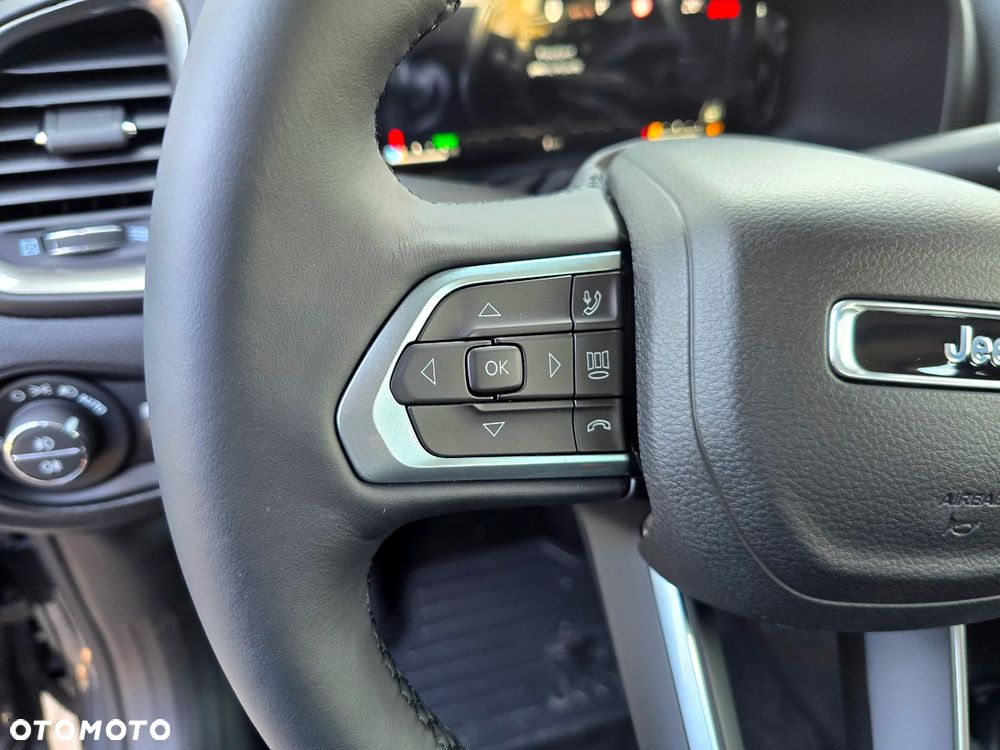 Jeep Renegade 1.5 T4 mHEV Summit FWD S&S DCT - 10