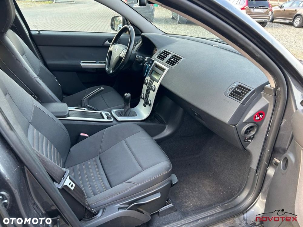 Volvo V50 D2 Momentum Start-Stop - 14