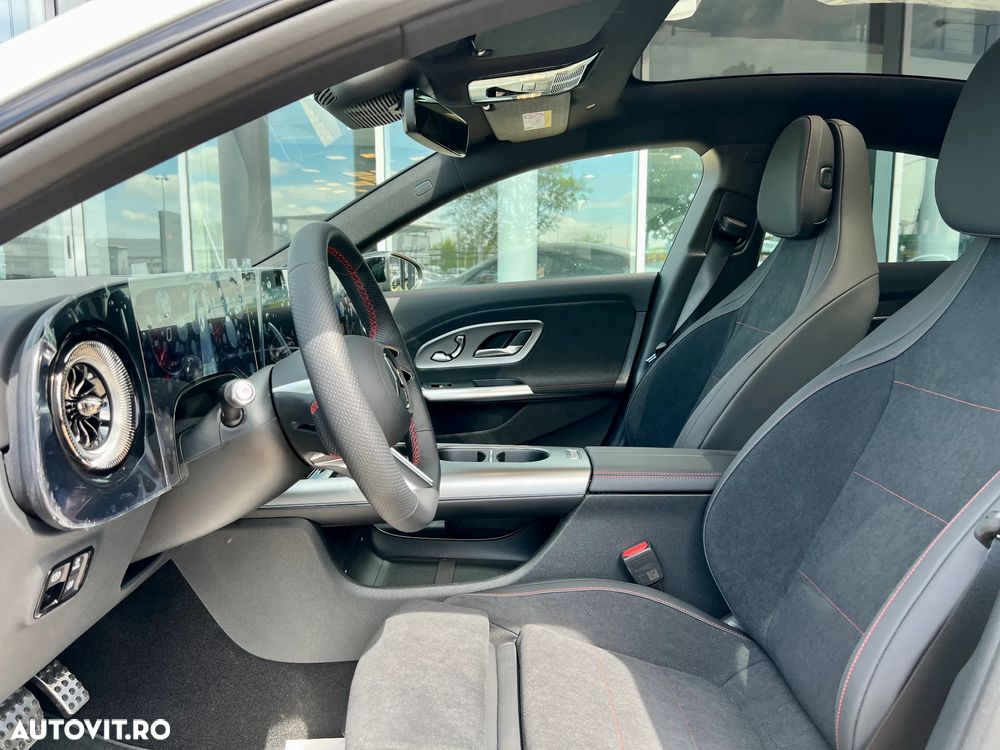 Mercedes-Benz CLA 200 4MATIC Coupe - 12