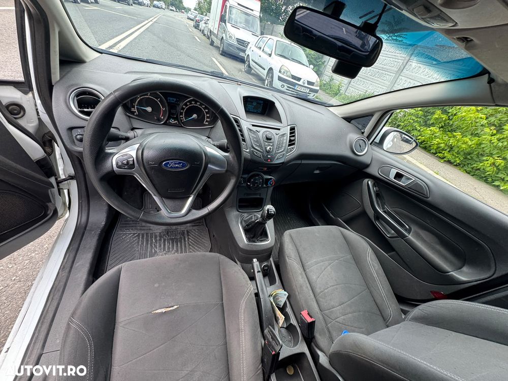 Ford Fiesta - 3
