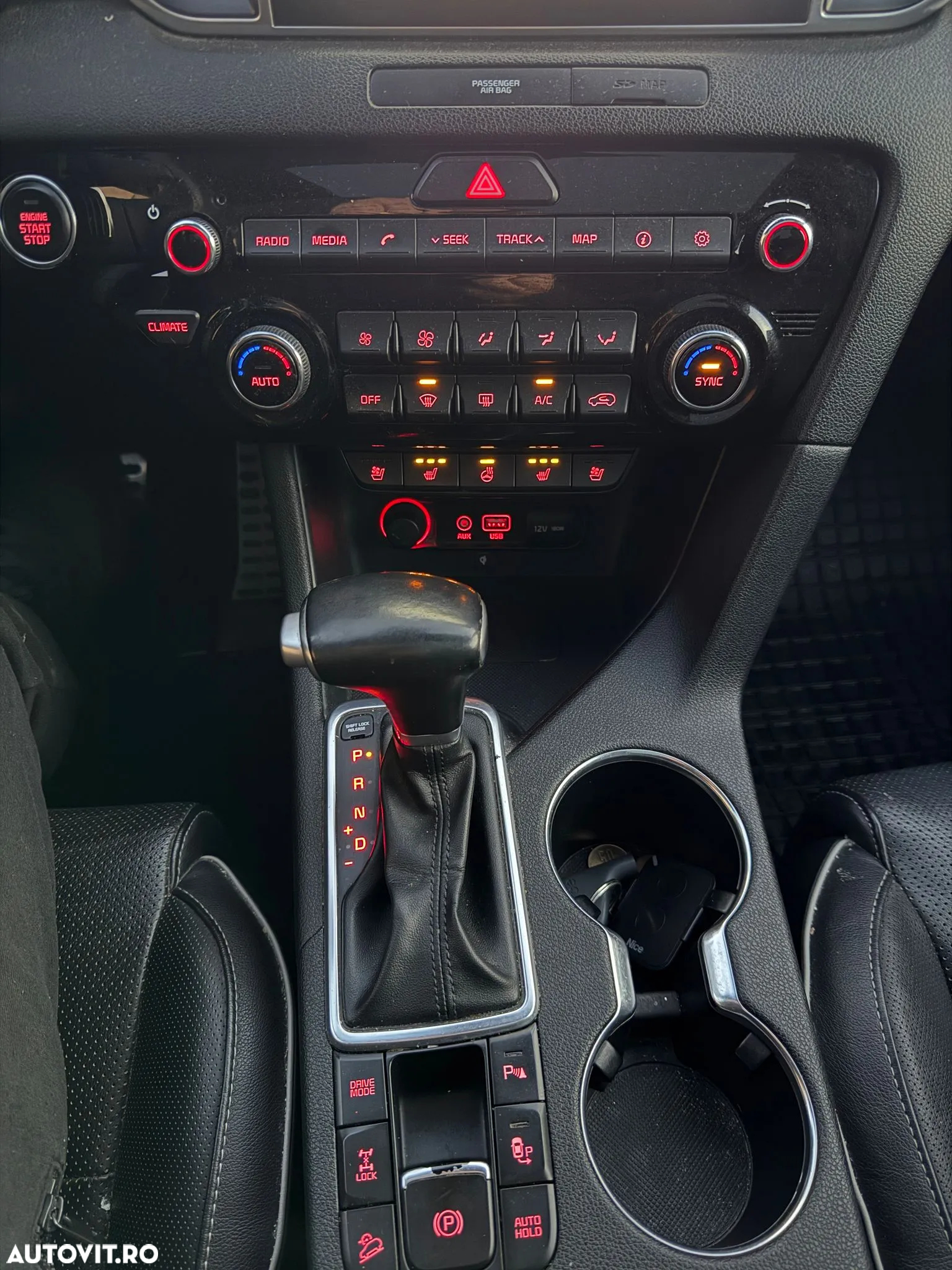 Kia Sportage 2.0 DSL 8AT HP 4x4 GT Line - 3